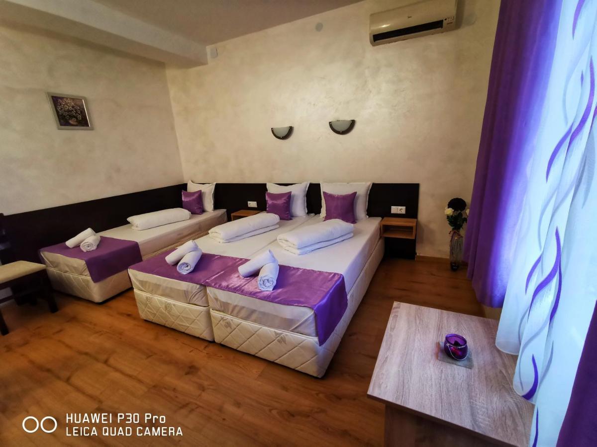 Hotel Swiss Shumen Exterior foto